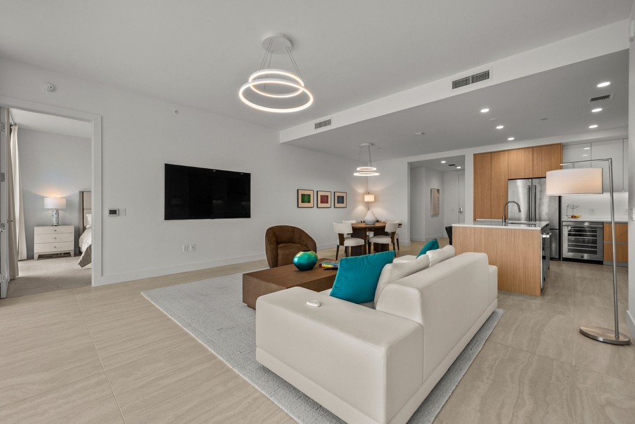 BAYSO Sarasota Residence 1008 Sold: Another Luxury Condo Success in Downtown Sarasota - BAYSO Sarasota at 301 Quay Commons